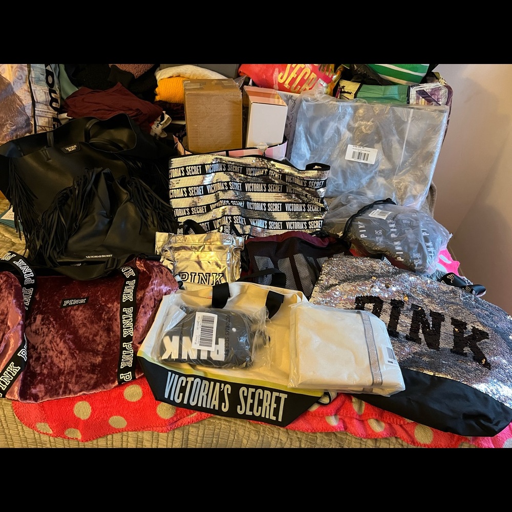 12 Vs pink tote bags updated